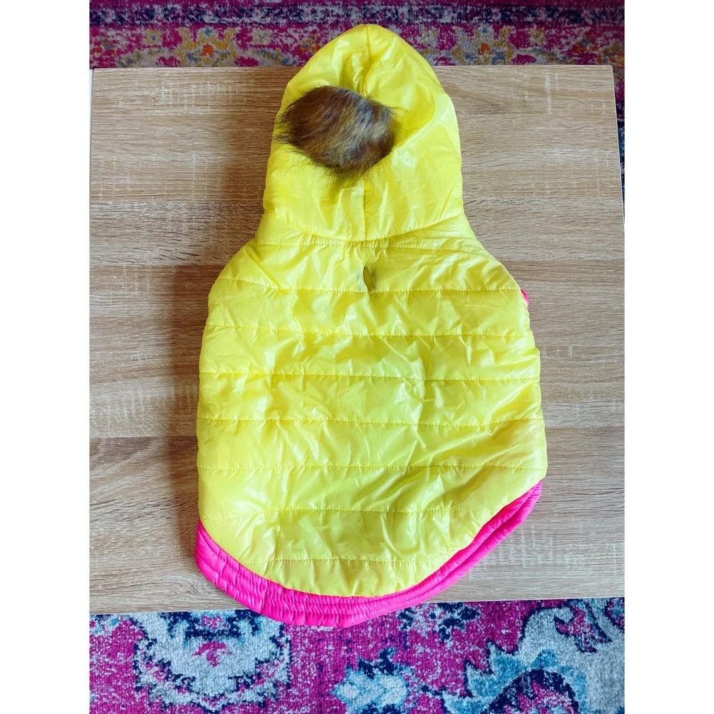 Top Paw - Yellow Puffer Coat‎ with Pom Pom Hood - Size L